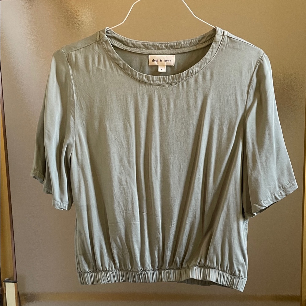 Anthropologie Cloth & Stone Sage Short Sleeve Top, size S